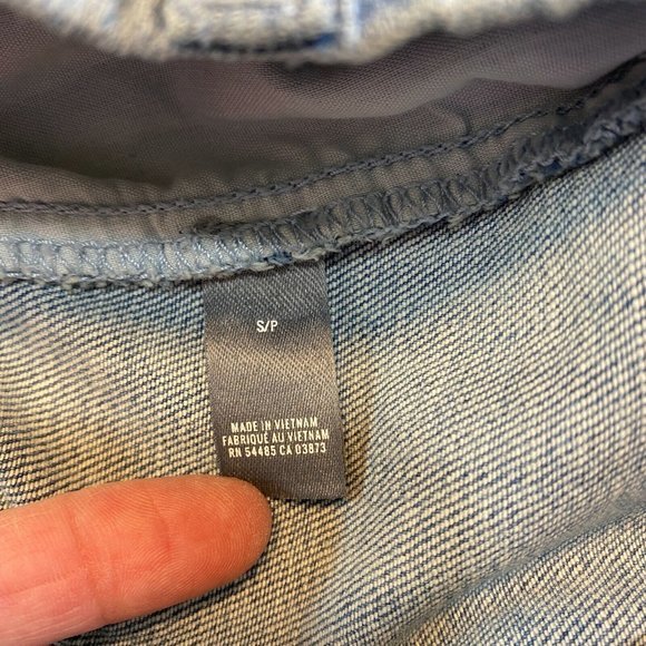 Aerie Denim Shorts S Blue Jean Belted Cut Off Fray Hem Distressed New - Picture 9 of 10